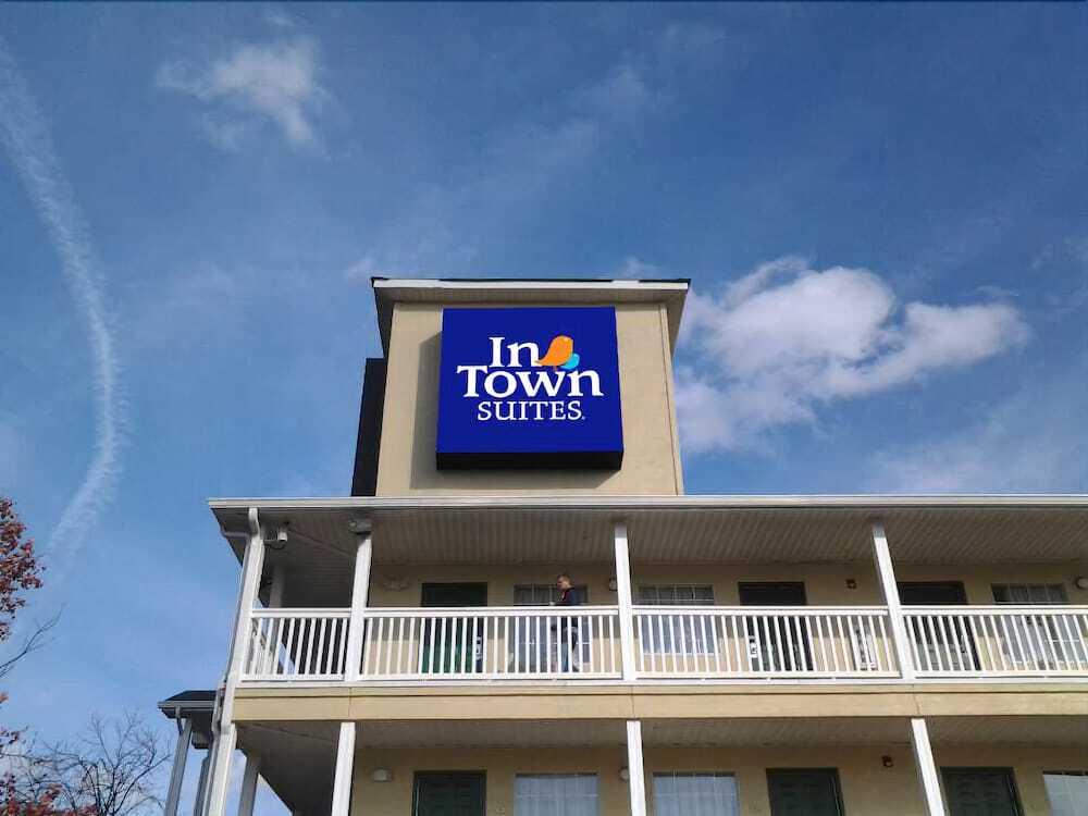 Intown Suites Extended Stay Chesapeake Va - I-64 Crossways Blvd ภายนอก รูปภาพ